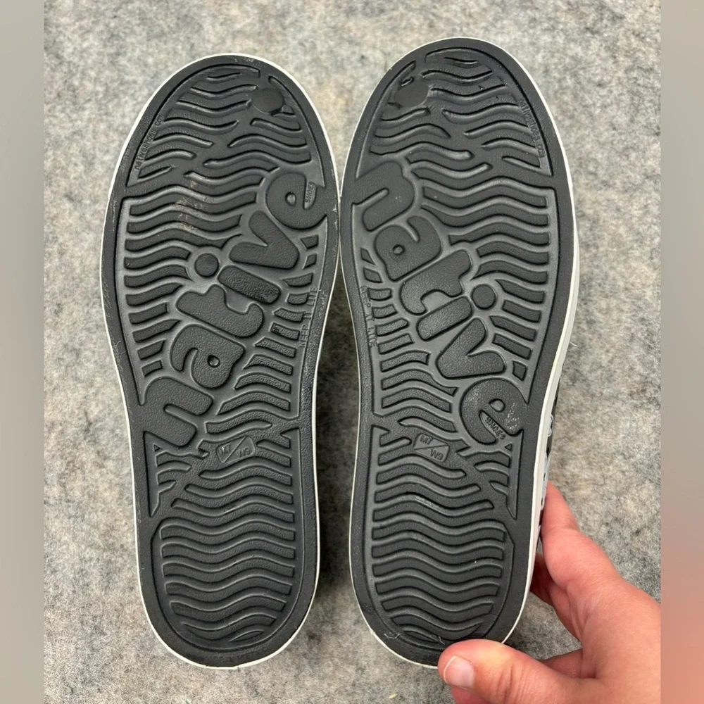 Native | Jefferson | Disney Parks | Mickey Mouse | Black | Men 7/ Women 9‎
